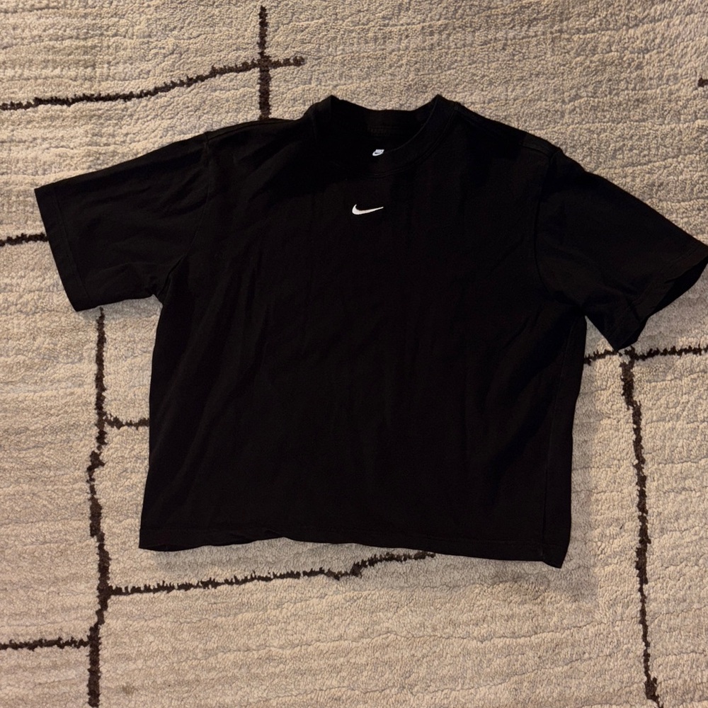 Nike Loose Fit Tee